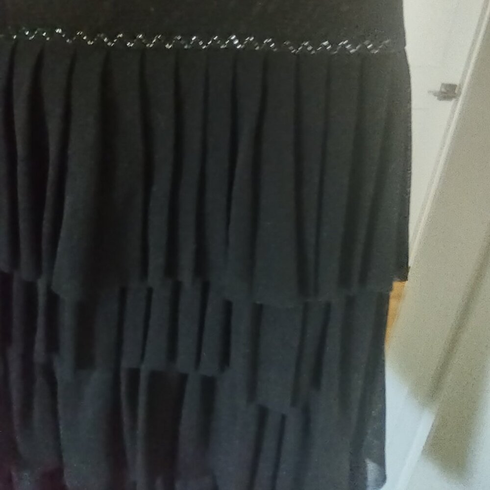 Fuzzi Pull-on Mesh Skirt Pleated Tiers Silver Accent Thread Stitching - MEDIUM - Picture 6 of 7